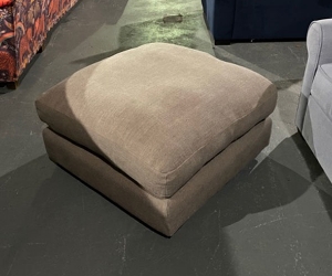 Stockbridge combi footstool Stockbridge combi footstool - £480